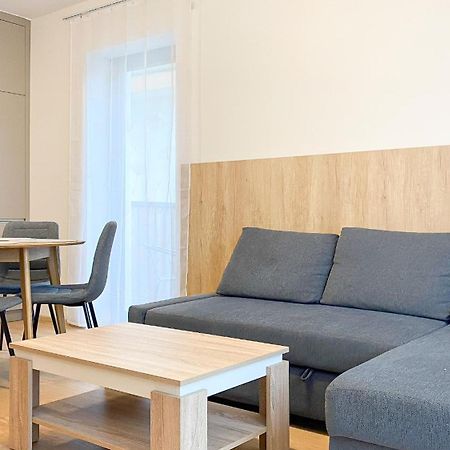 Riverfront Apartment Besenova Exterior foto