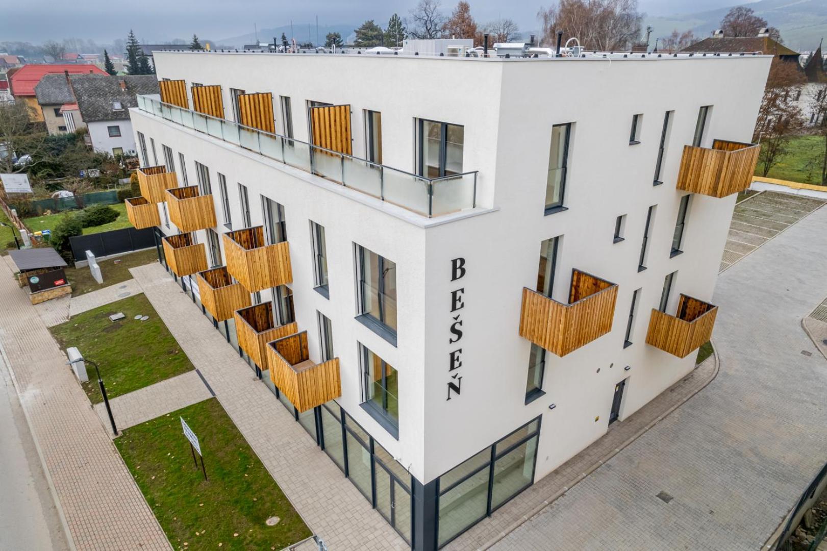 Riverfront Apartment Besenova Exterior foto